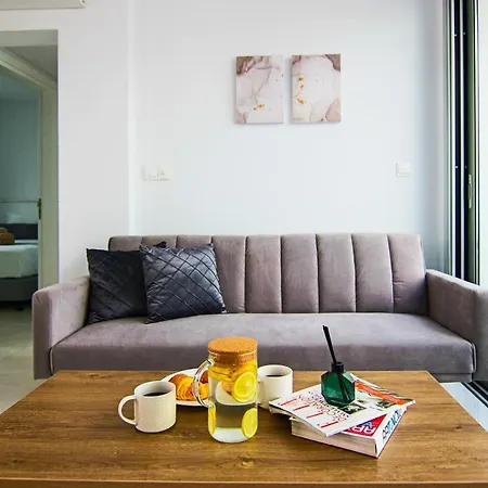 Phaedrus Living - Seaside Executive Flat Harbour 101 Appartement *